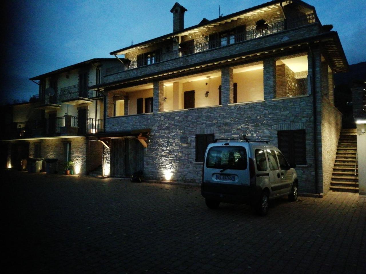 La Sorgente Del Subasio Apartments Assisi Bagian luar foto